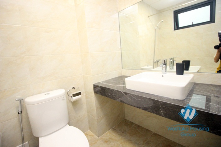 Lake view 2 bedrooms apartment with morden equiped for rent in Tay Ho area.